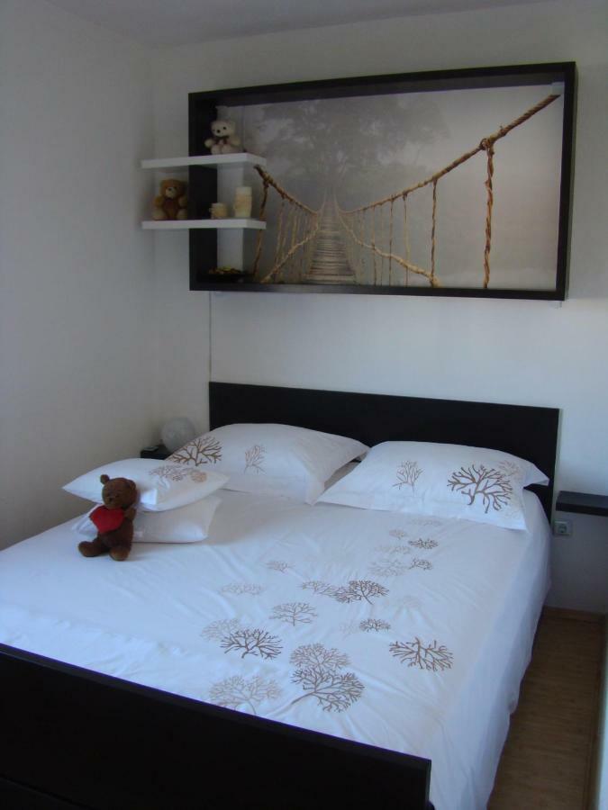 Kike Red Apartment Kastela Luaran gambar